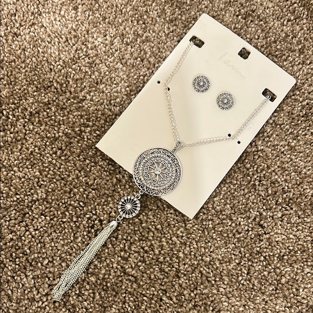 I AM Elegant Silver Jewelry Set NWT